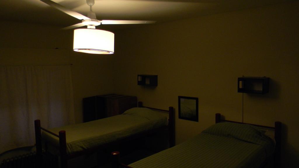 Punto Urbano Hostel Mendoza Chambre photo
