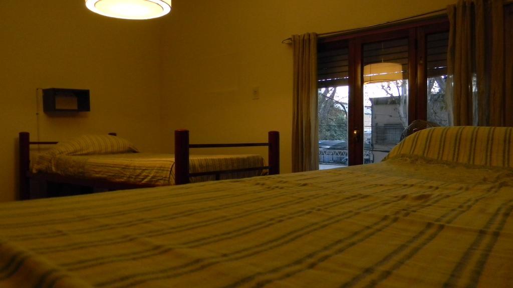 Punto Urbano Hostel Mendoza Chambre photo