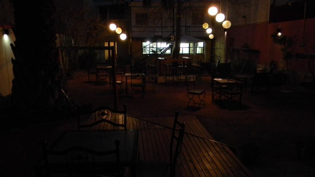 Punto Urbano Hostel Mendoza Extérieur photo