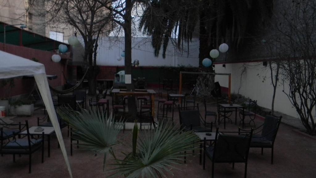 Punto Urbano Hostel Mendoza Extérieur photo
